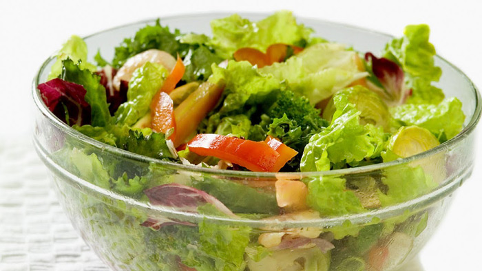 سالاد گاردن با سس مخصوص