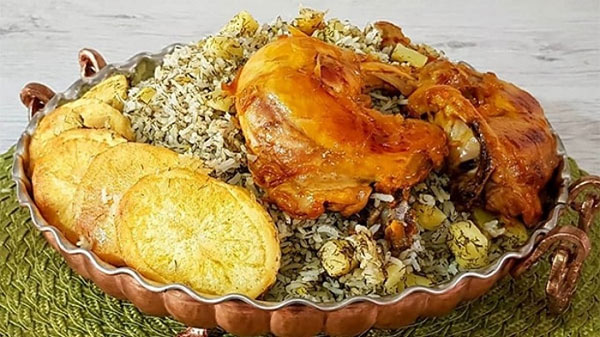 سیب پلو کرمانشاهی
