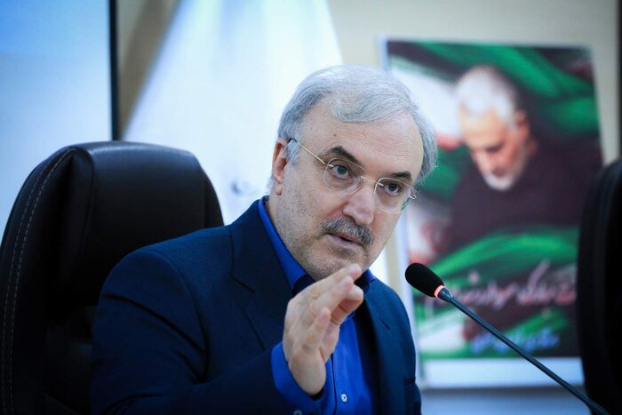 در هر شرایطی نمی گذاریم در عرصه بین المللی در مبارزه با کرونا از هیچ کشوری عقب بمانیم