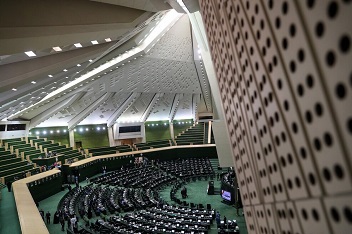 بمب خبری جدید مجلس؛ دولت باید تا سال ۱۴۲۰ اسراییل را نابود کند!