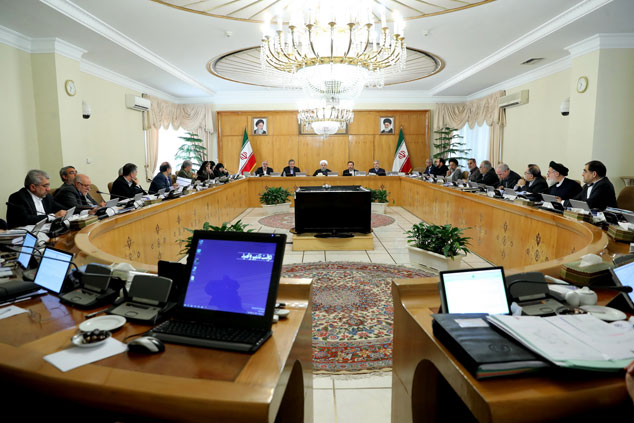 تعطیلی ادارات دولتی در پنجشنبه تا پایان مردادماه