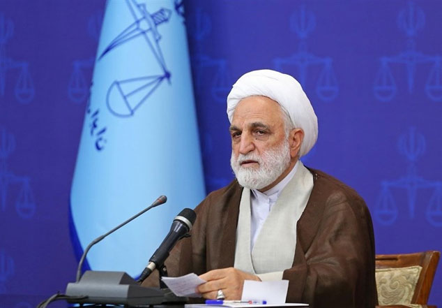 همکاری هر چه بیشتر دستگاه قضا و دولت در جهت کاهش مشکلات مردم